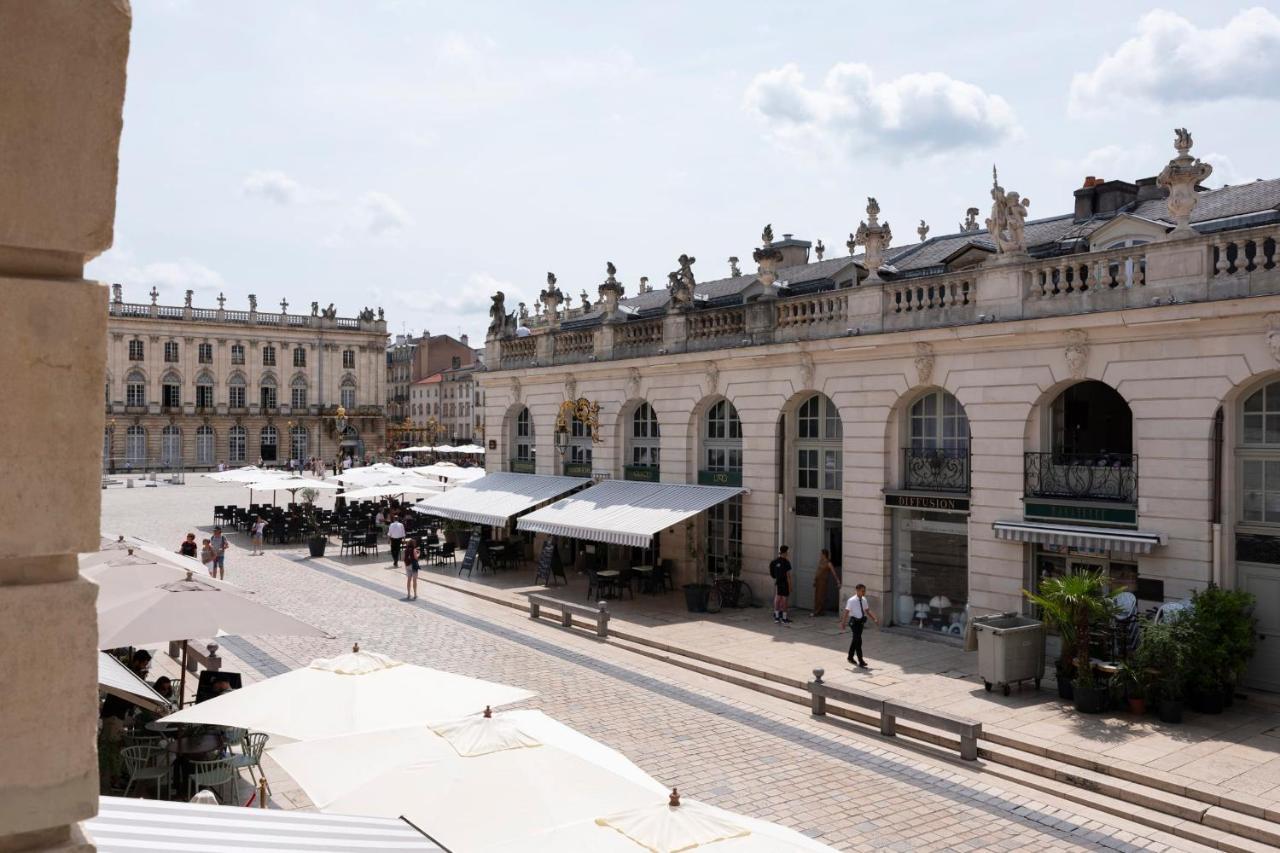 Sur La Place Stanislas Nancy Dış mekan fotoğraf